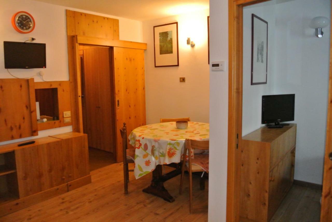 Complesso I Dadi - Residence Cielo Alto - Alberto 21 Breuil-Cervinia Eksteriør bilde