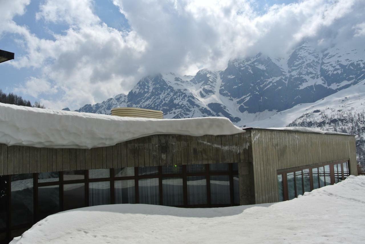 Complesso I Dadi - Residence Cielo Alto - Alberto 21 Breuil-Cervinia Eksteriør bilde