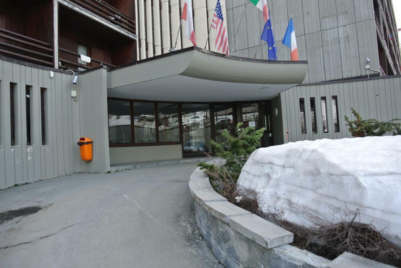 Complesso I Dadi - Residence Cielo Alto - Alberto 21 Breuil-Cervinia Eksteriør bilde